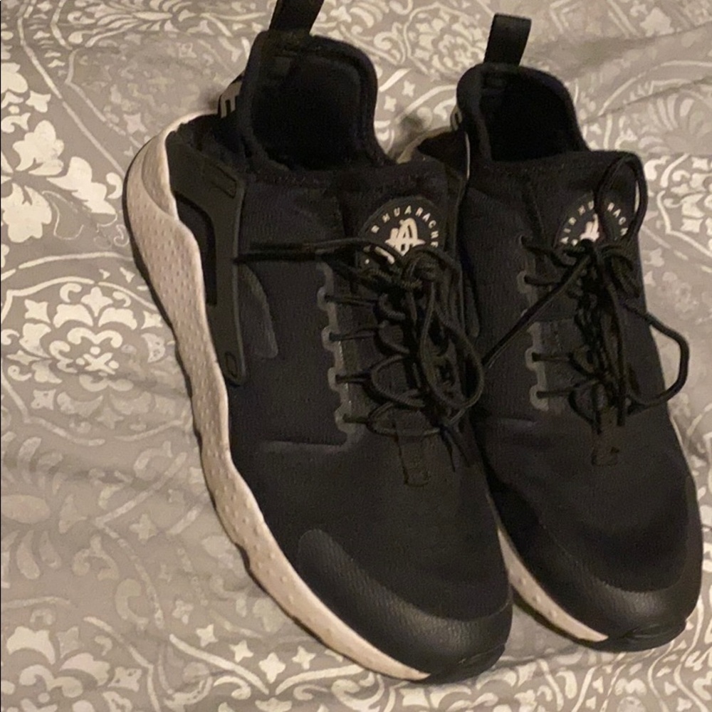 Nike size 8 women’s